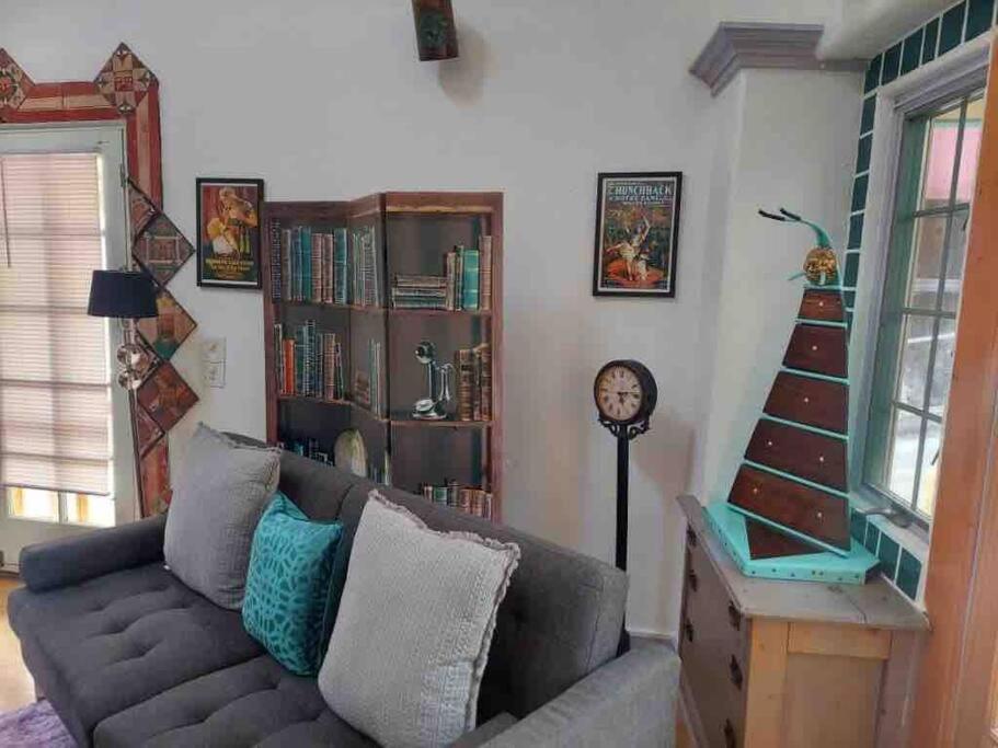 Boho Hip Bungalow In Old บิสบี ภายนอก รูปภาพ